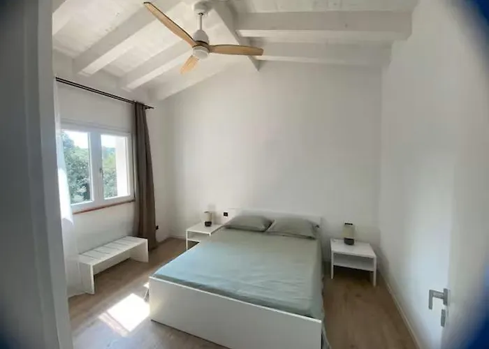 Dom wakacyjny A Casa Di Chiara -isola D'elba - - Naregno *